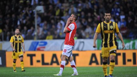 Brașov, joga Bonetti! CFR e lider fără să joace:** Brașov-Dinamo 2-0! Au ieșit "câinii" din cursa pentru titlu?