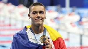 David Popovici le-a povestit francezilor cel mai emoționant moment al vieții sale: „Regret că nu am plâns. A fost un puternic sentiment patriotic!”