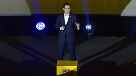 Decizia lui Răzvan Burleanu despre candidatura la postul de preşedinte UEFA: „Îl susțin total, necondiționat”