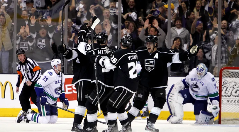 NHL, primul tur al play-off-ului!** Kings s-a calificat mai departe. Vezi toate rezultatele