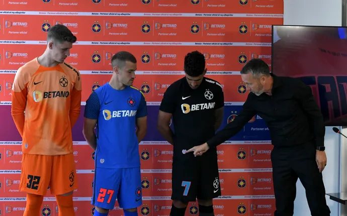 Florinel Coman și Tavi Popescu, pe lista neagră a lui Meme Stoica! Ce alți doi fotbaliști de la FCSB nu mai prezintă interes pentru oficialul FCSB | SPECIAL