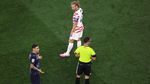 Gata! VAR a intervenit în SUA – Paraguay pentru noua regulă, eroarea „identitate greșită”. Ce decizie a luat arbitrul după ce a fost chemat la monitor