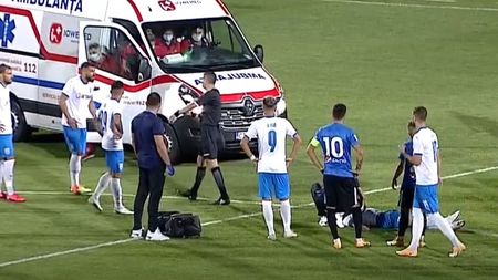 Momente de groază la FC Viitorul - Universitatea Craiova! Alex Cicâldău a rămas întins pe teren după un fault dur + Constănțenii joacă cu un om mai puțin din minutul 5