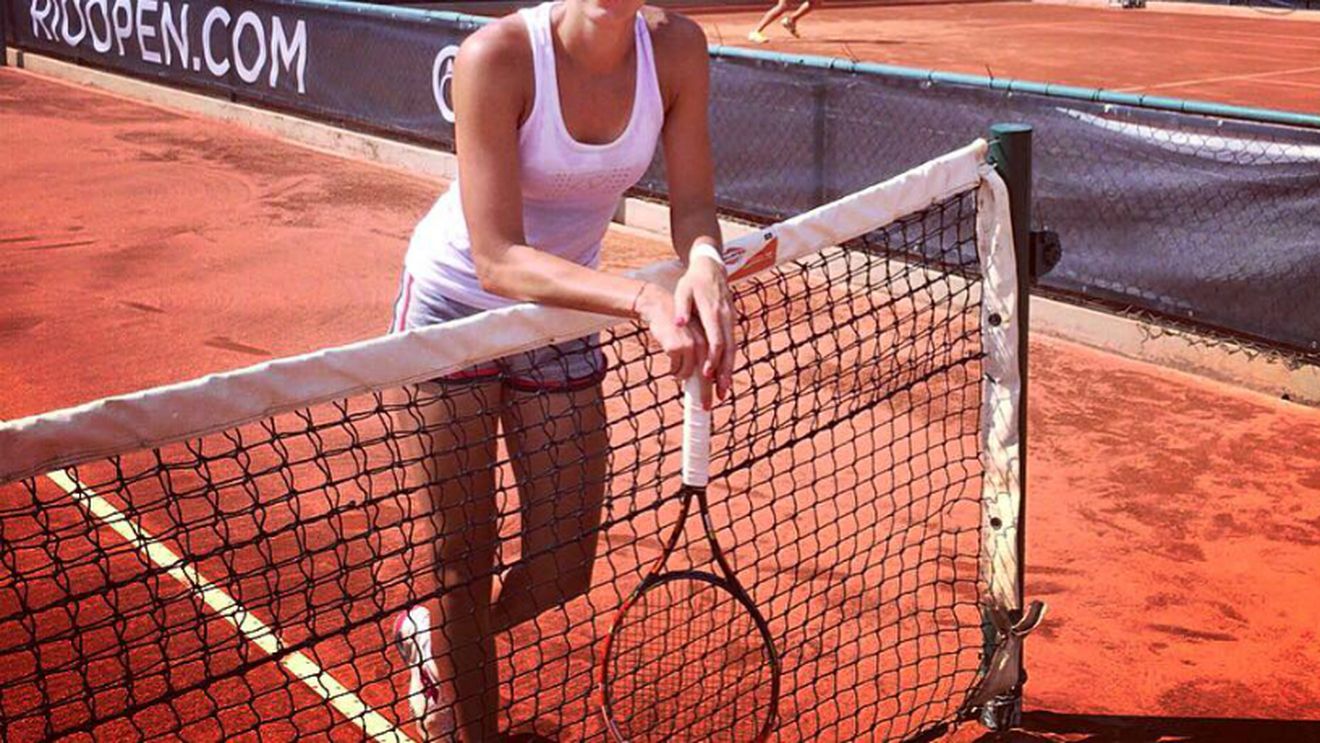 "Nasty", acum ai auzit de ea? Andreea Mitu a produs o surpriză uriașă la Charleston! Prima victorie într-un turneu WTA