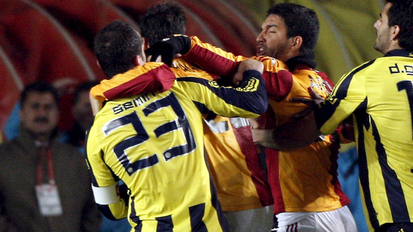 Războiul româno - turc din Europa League, la Pro TV