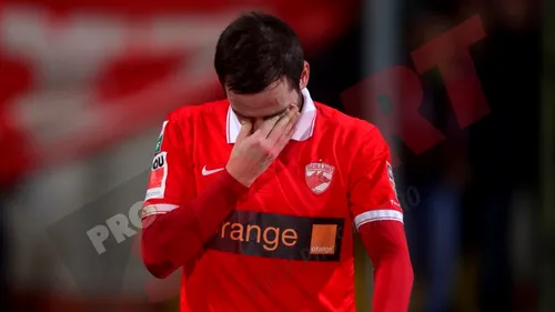 FOTO | Bărboianu, în lacrimi la finalul meciului cu Viitorul. A fost singurul jucător al cărui nume a fost scandat de galerie
