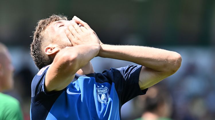 MERCATO Transferul fantomă de la Universitatea Craiova. Campioana României îl face „pachet” după 6 luni