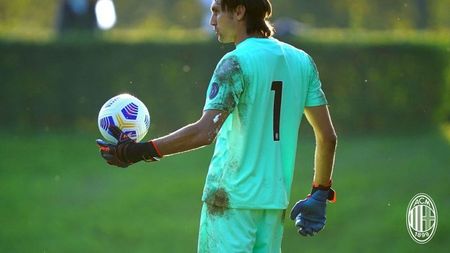 Ciprian Tătărușanu, în pericol! AC Milan, la un pas să mai ia un portar pentru care ar plăti 15 milioane de euro