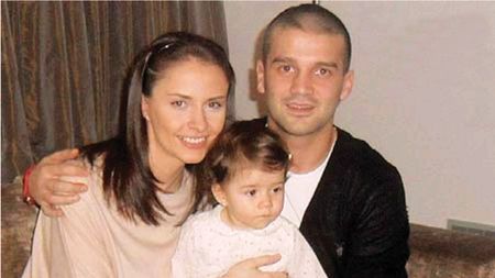 "Fată deșteaptă!"**