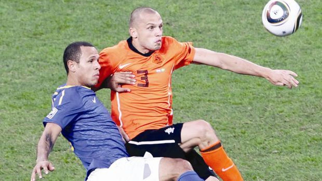 Secretul victorie olandezilor cu Brazilia**: "Naturalizează jucători de la 10 ani"