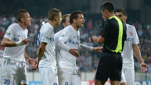 Scene bizare la Botoșani. Croitoru a fost scos în afara lotului: "Nu înțeleg de ce, sunt apt sută la sută!" Leo Grozavu: "Pe lângă oboseală, la ultimul meci a fost deranjat și de o accidentare"