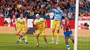 Eroii fără mănuși. Moți le calcă pe urme lui Pancu, Marius Niculae și Cosmin Contra