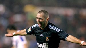 Benzema: "Vreau să rămân la Real pentru totdeauna"