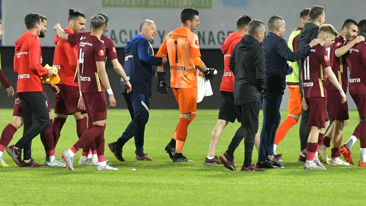 Dan Petrescu, nervos că pleacă jucătorii de la CFR Cluj. Antrenorul e nemulțumit de strategia clubului. „Noi trebuia să avem altă abordare. Asta e culmea. Vrem și obiective”