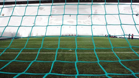 Steliștii s-au adăpostit în balon!** VEZI prognoza meteo pe următoarele zile