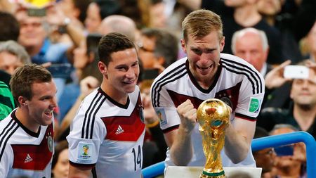 E campion mondial, dar fiecare meci din carieră a fost un chin: "Vomit mereu, mi s-a întâmplat de peste 500 de ori. Corpul meu e distrus, trebuie să pun punct. Nu am putut să renunț, e vorba de mulți bani"