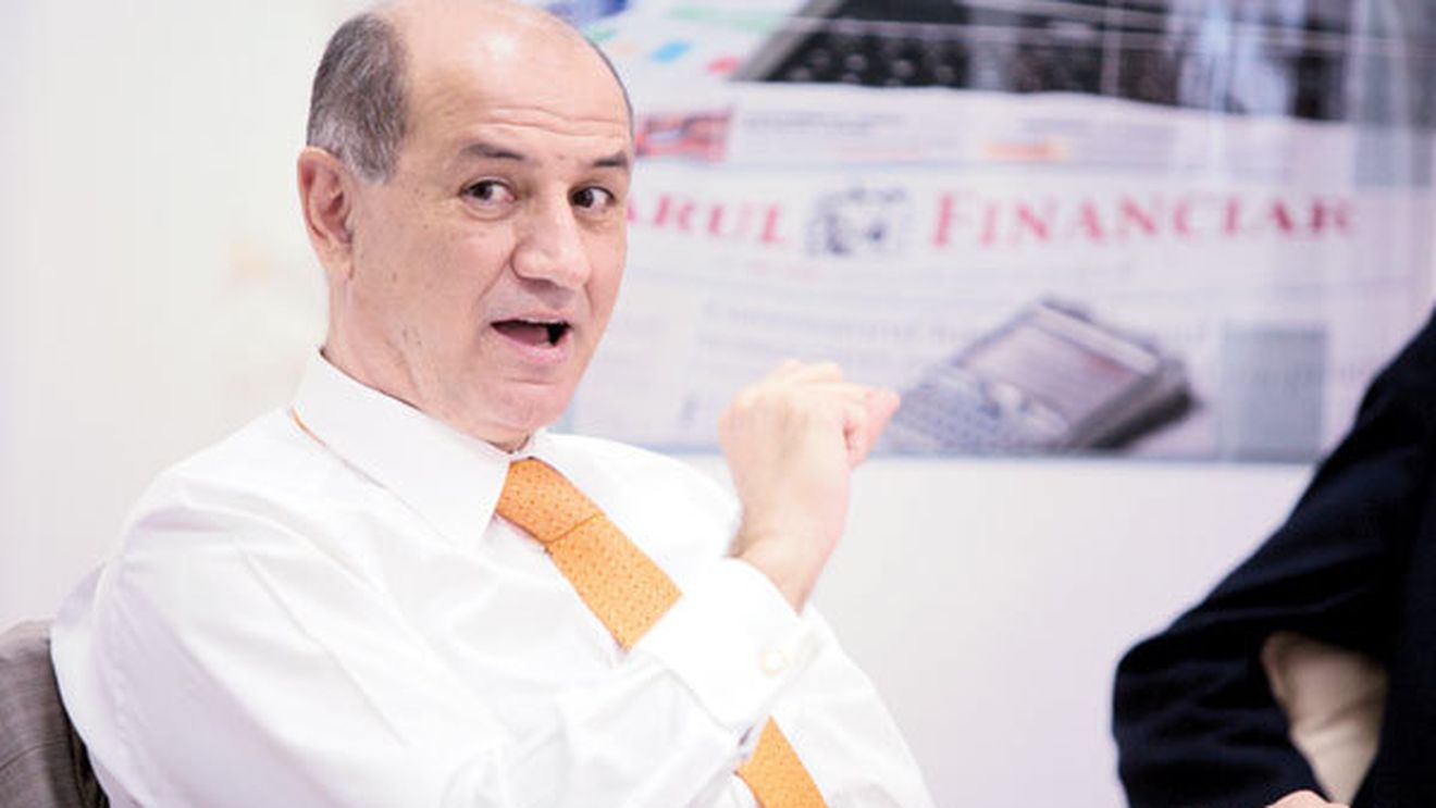 D'ale Ligii lui Mitică! Cum a făcut Copos să se piardă pe drum câteva sute de mii de dolari!** Un caz uluitor din "dosarul transferurilor"