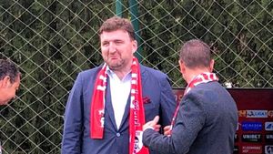 Dinamo n-a scăpat de Dorin Șerdean! Câte acțiuni au mai rămas la el. „E dinamovist! În trei zile ne-am înțeles!”