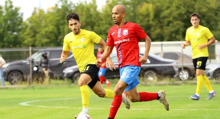Steaua a câștigat la scor jocul test cu CSL Ștefăneștii de Jos, în care în primul 11 s-a aflat și nou-venitul Ayoub Abou. Doi dintre spanioli au dat trei goluri