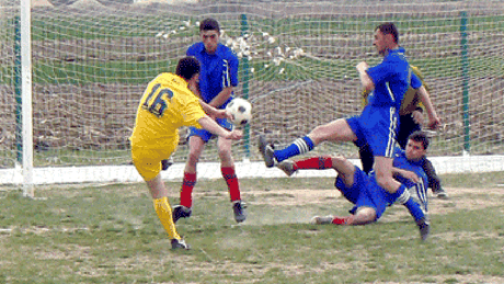 LIGA A IV-A GORJ:** Primul punct pentru „lanternă