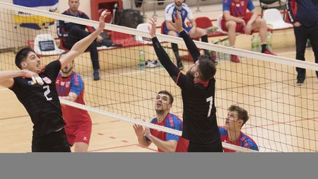 Dinamo se ridică la fileu. Trupa alb-roșie s-a calificat în turneul Final 4 al Cupei României după o victorie zdrobitoare în fața rivalei Steaua