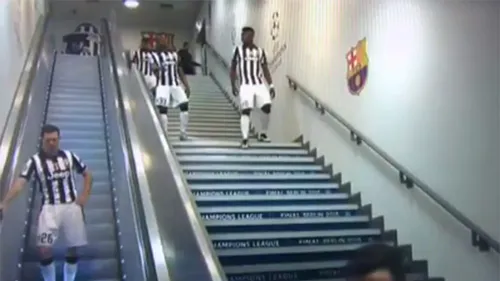 VIDEO | Lichtsteiner a oferit una dintre cele mai amuzante faze de la finala Juventus - Barcelona