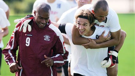 Minus cinci străini la apel