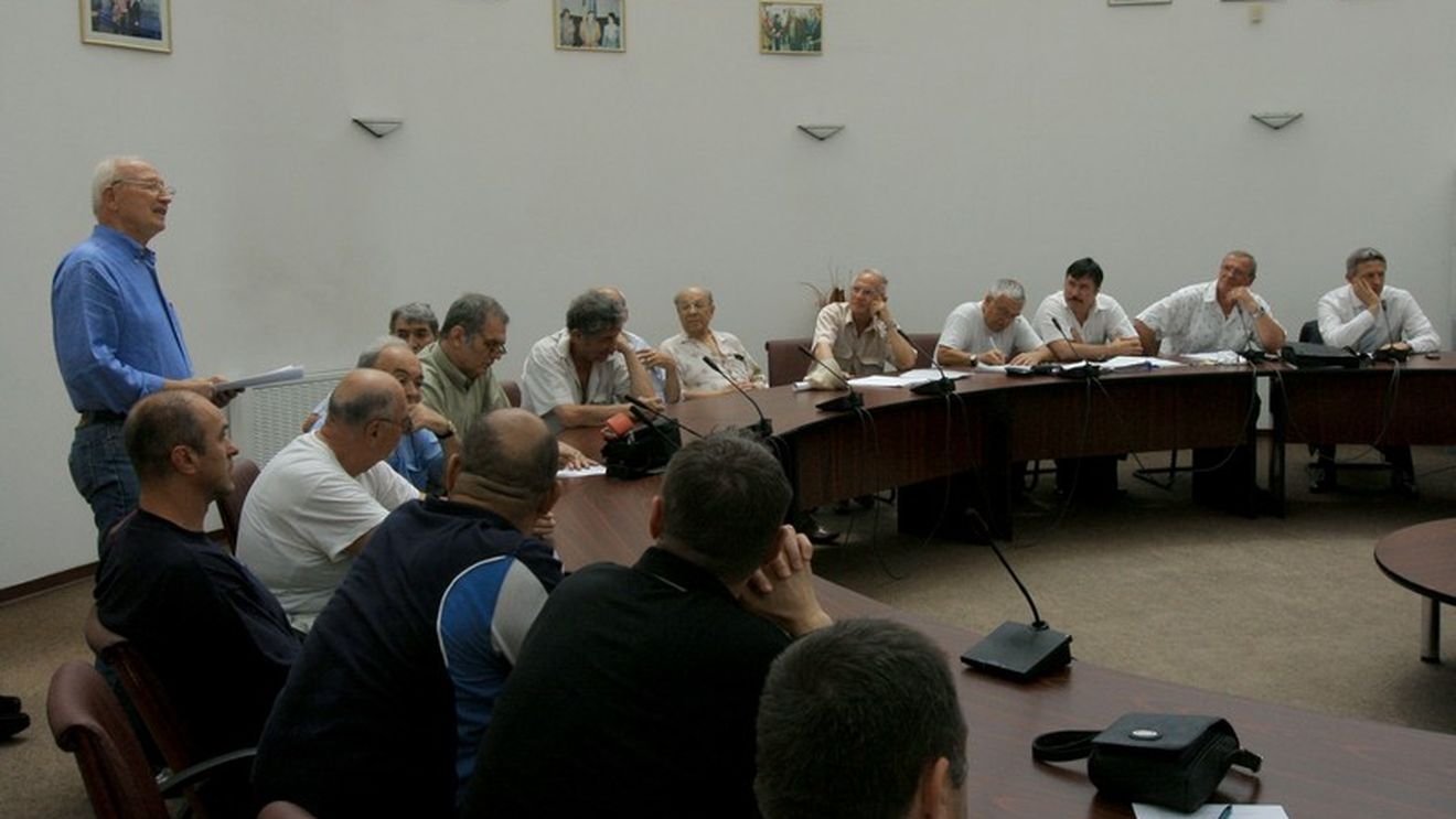 VIOREL MORARIU: "Echipa este neomogenă din punct de vedere fizic"