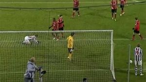 VIDEO** "Cazul Bricheta" este istorie! Germania, "zguduită" de o rolă de hârtie