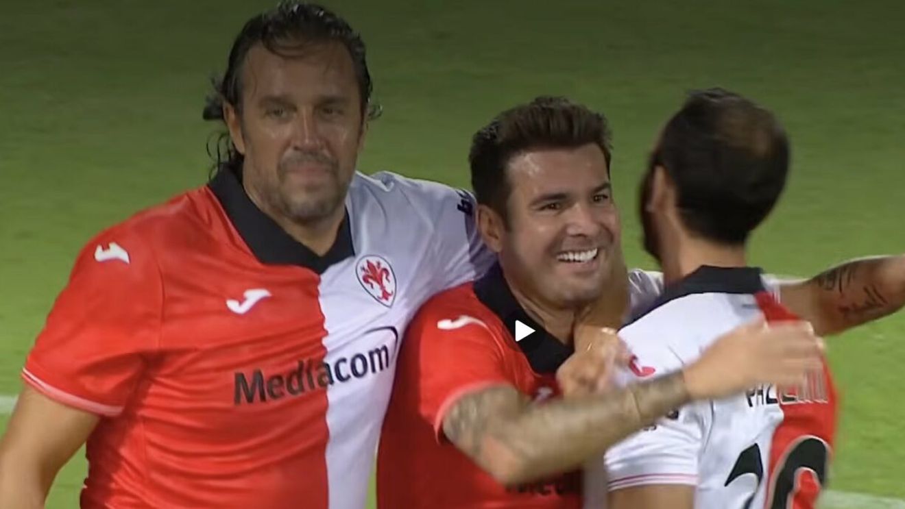 Adrian Mutu, show total la 47 de ani în fața fanilor Fiorentinei! Gol spectaculos marcat de „Briliant”