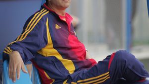 Săndoi: "Normal că tutunul îi afectează pe fotbaliști"