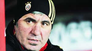 "Rege" sub asediu