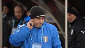 Șumudică, de nerecunoscut: "Steaua a meritat victoria. Au prima șansă la titlu, suntem o țară de steliști!"