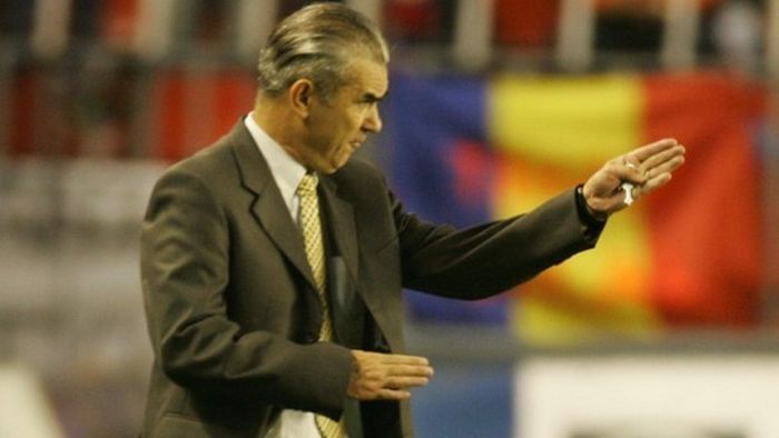 Iordănescu este de partea lui Pițurcă:** "A gândit bine meciul, nu putea să aibă posesia contra Olandei!" Ce spune de titularizarea lui Tănase