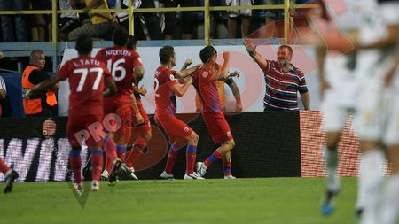 Steaua urcă pe doi și o așteaptă pe ȚSKA!** Steaua - "U" Cluj 2-1