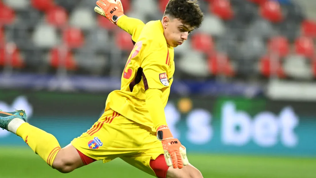 Steaua a prelungit împrumutul lui Adrian Frănculescu de la CFR Cluj. Reacția portarului, care va mai petrece un sezon în Ghencea