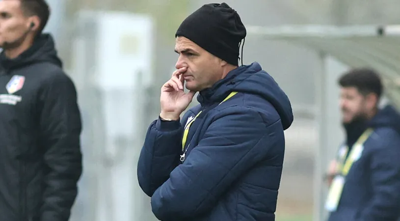 Multe noutăți în lotul pe care CS Dinamo l-a deplasat în cantonament. Florin Bratu are un nou jucător luat de la SC Dinamo, dar și șase de la adversare din Liga 2