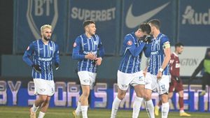 Cum arată piciorul fotbalistului de la echipa lui Gică Popescu după faza pentru care Zicu a turbat