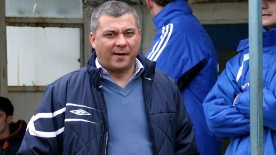 Răzvan Tunaru conduce antrenamentele Daciei