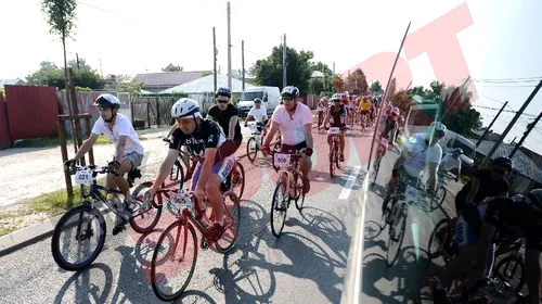 Se pedalează spre București în cadrul evenimentului „Cu Bicicleta La Munte”