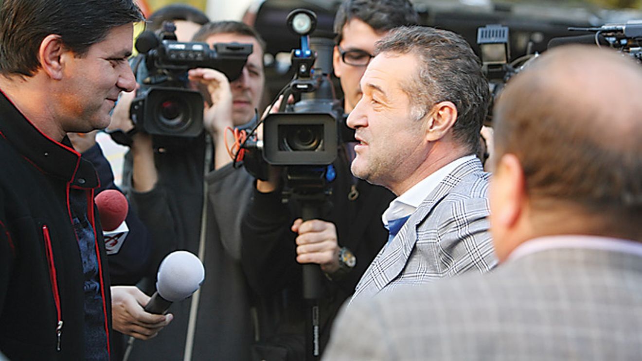 Becali: „Îmi pare rău de ce i-am zis lui Lăcătuș!"