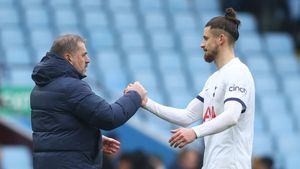 „A fost incredibil”. Radu Drăgușin l-a cucerit total pe Ange Postecoglou, iar managerul a luat decizia înainte de Tottenham - AS Roma