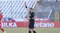 DECLARAȚII „Ieşi afară!”. Arbitrul n-a stat la discuții cu fotbalistul
