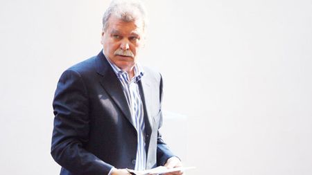 Dinu "Vamă" a găsit înlocuitorul pentru Roman!** Are 22 de ani și a fost unul dintre cei mai buni jucători în acest tur!