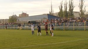 Un judeţ fără echipă de fotbal în ligile naţionale ar mai putea pierde o bază sportivă. Stadionul de fotbal a fost scos la licitație pentru aproape 800.000 euro
