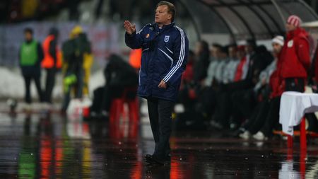 Wotte: **"Este o rușine! Înainte de meci, Augustus mi-a urat 'bun venit'! A fost o primire specială!"