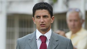 "Veniți să sărbătorim promovarea"