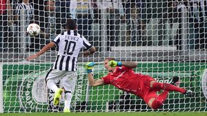 Tevez, gol în Liga Campionilor, după o secetă de 5 ani. Ultima oară, "Apașul" înscrisese pentru United