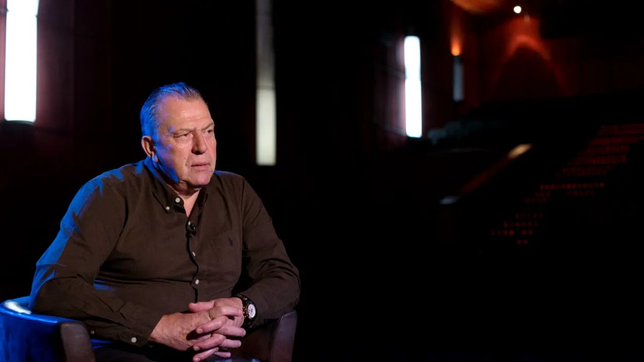 „Unul n-a luat atitudine când m-au dat afară de la Armată. Nici Valentin Ceauşescu, nici colegii mei n-au pus vreo vorbă pentru mine”. Cum a fost trădat Helmut Duckadam de fiul lui Nicolae Ceaușescu și de coechipieri, după ce a câștigat Cupa Campionilor Europeni