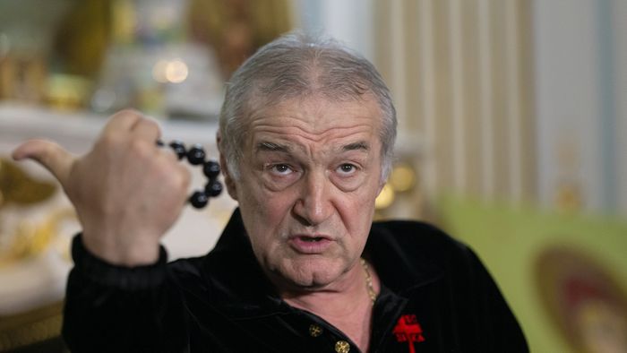 „Praf o să ne facă! Acum ne aruncă alți viruși. Vor să ne paradească!”. Gigi Becali a dezvăluit planul secret al miliardarilor lumii, care vor să subjuge oamenii de rând. EXCLUSIV